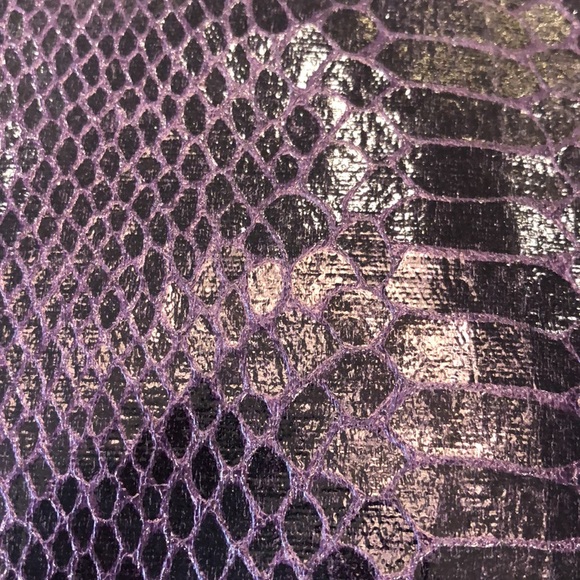 Snakeskin clutch from Saks 5th Avenue - Picture 5 of 5